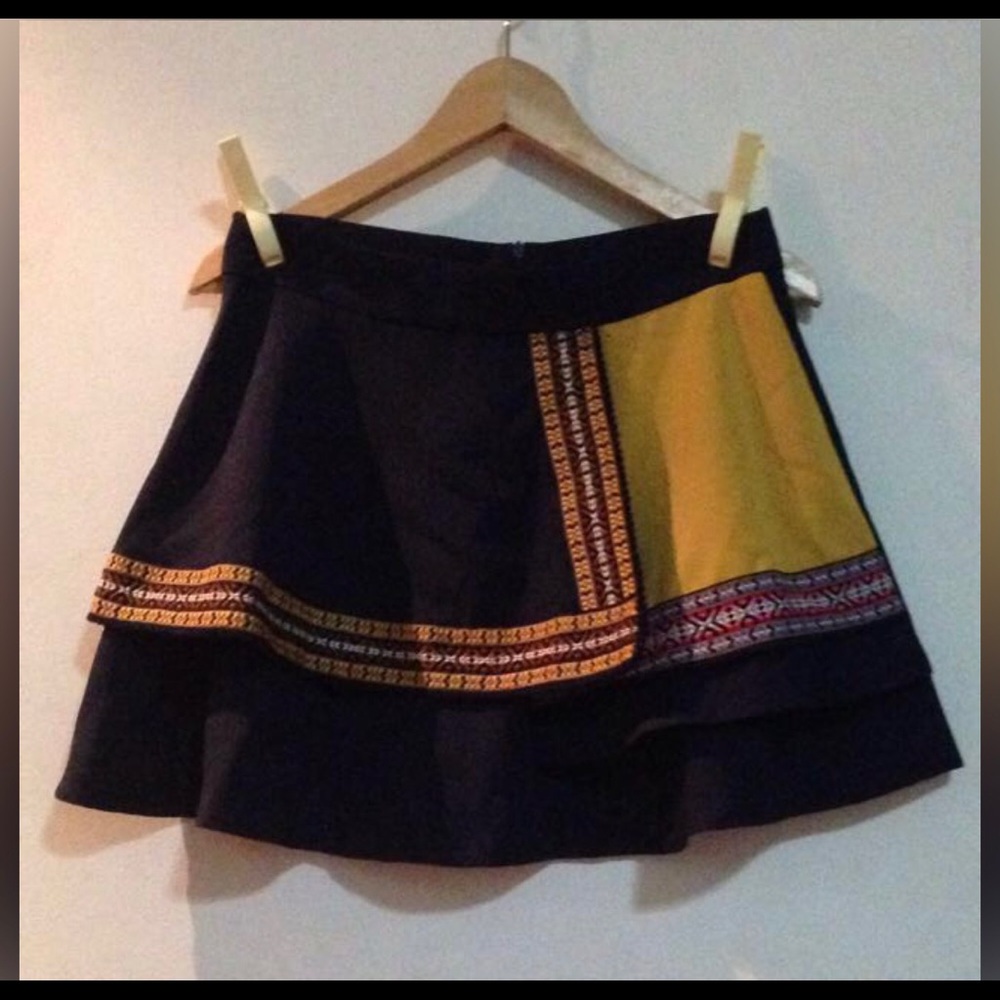 BNWT DeZone Layered Skort